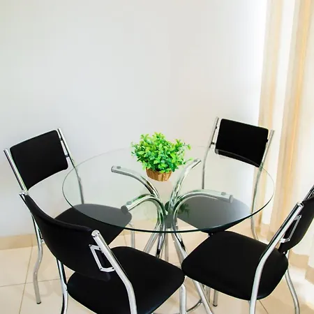 Apartamento Novo E Completo No Centro De Palmas C/ Internet Exterior photo