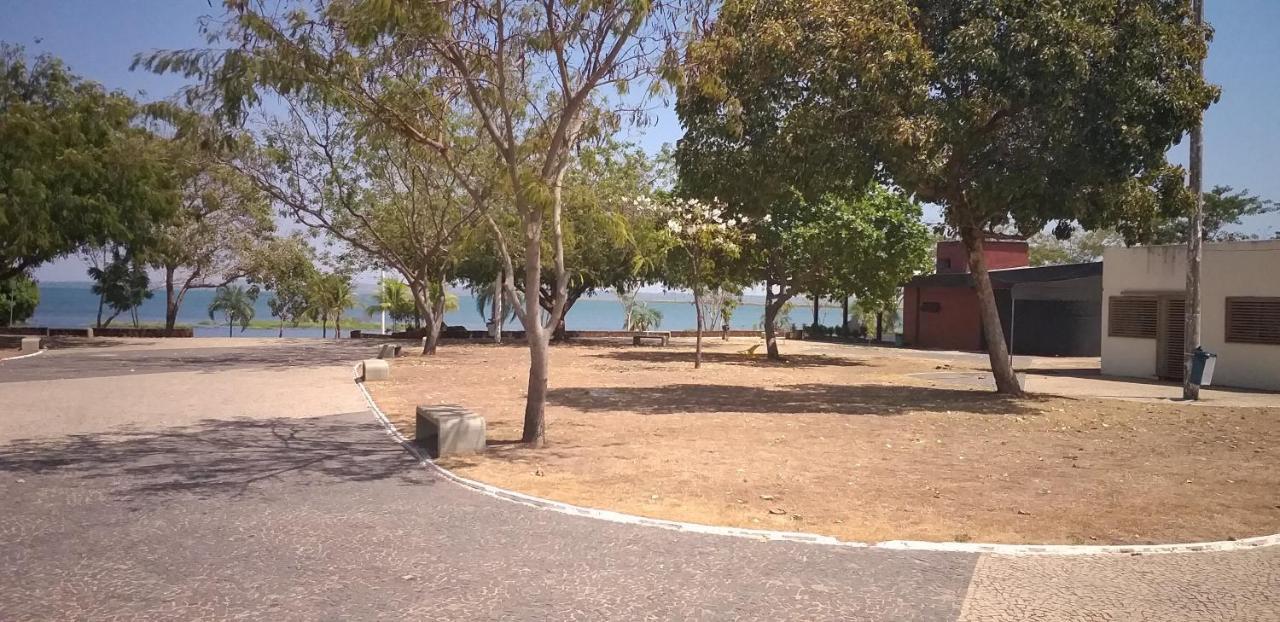 Novo E Completo No Centro De Palmas C/ Internet Apartment